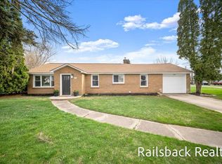 266 Ronald St NE, Cedar Springs, MI 49319