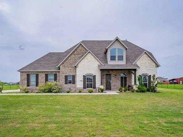 1101 Sumner Dr, Venus, TX 76084