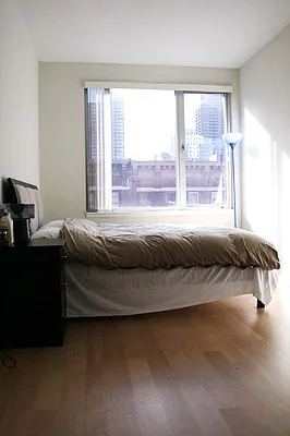 Rented by City Connections Realty | media 32