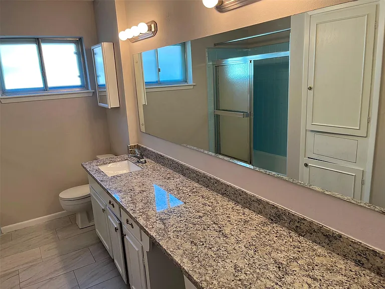 2726 Pickerton Dr — Photo 7