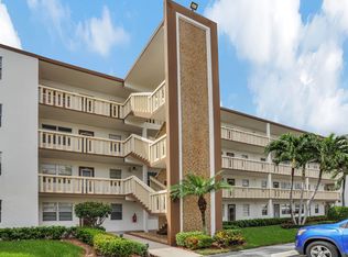 1069 Guildford Dr E #1069-D, Boca Raton, FL 33434