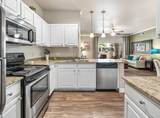 Stonebridge Ranch Apartments, Chandler, AZ 85225