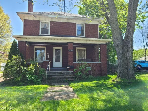 1806 40th St NW, Canton, OH 44709