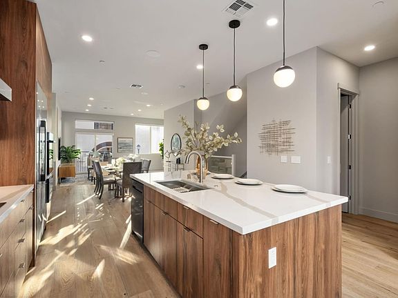 5th image of 180 Terraine St