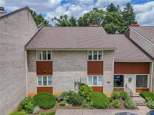 311 Carver Dr APT D, Bethlehem, PA 18017