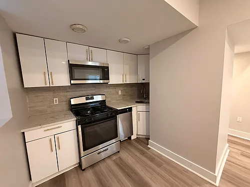 234 Jewett Ave Photo 1