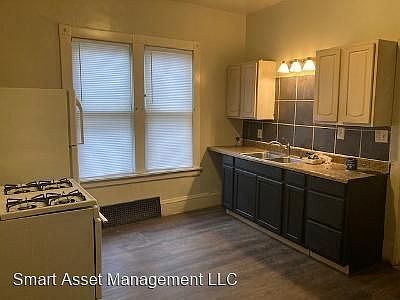 2nd image of 3304 W McKinley Blvd