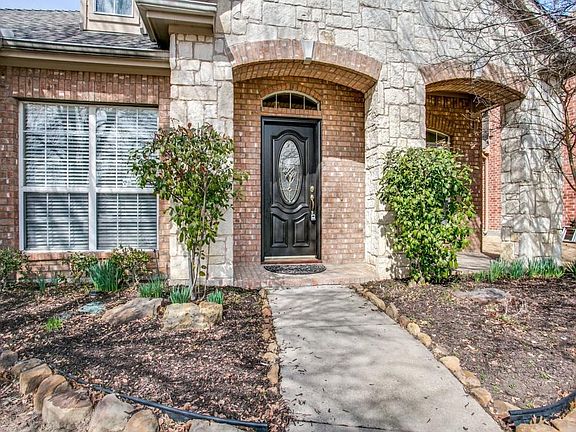 2nd image of 2750 Cove Meadow Ln