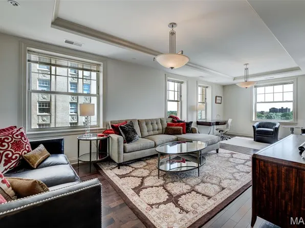 232 N Kingshighway Blvd APT 1102, Saint Louis, MO 63108