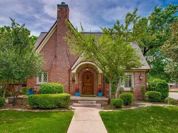 838 Thomasson Dr, Dallas, TX 75208