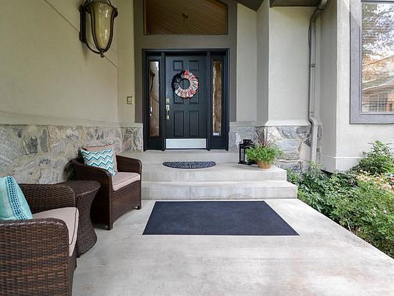 5th image of 2281 E Camino Way