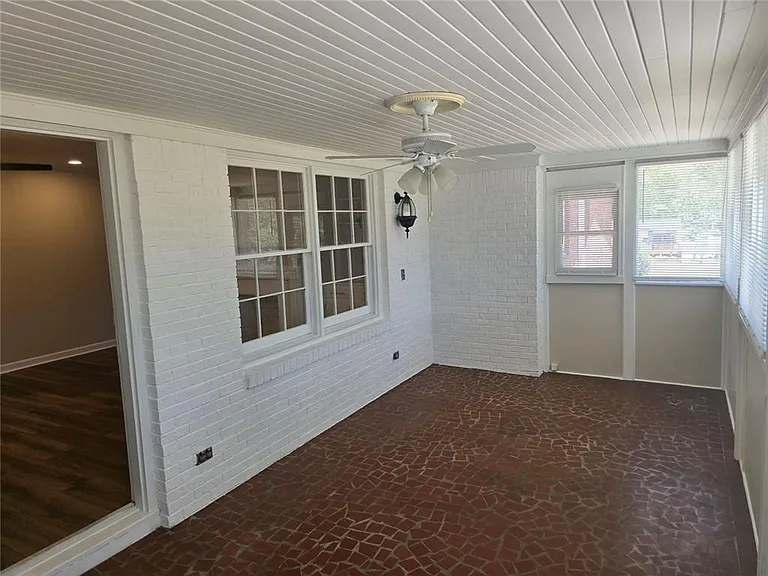 3420 Northside Dr — Photo 16