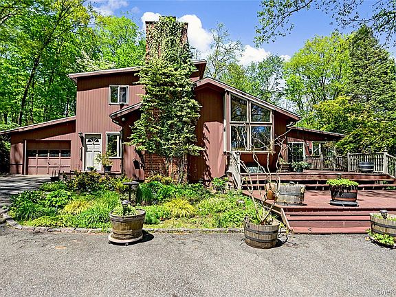 2nd image of 631 Croton Falls Road