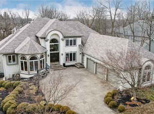 1038 Thicket Walk, Centerville, OH 45429