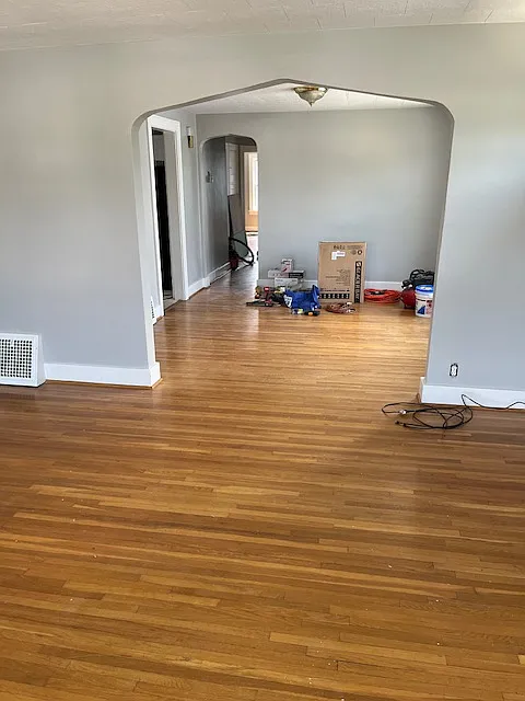 3 bed, 1295 sqft, $1,600 — Photo 4
