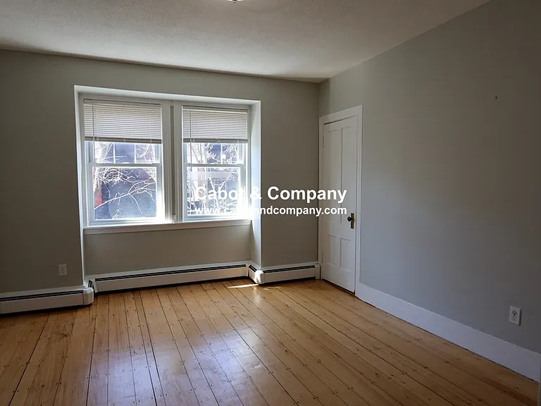 20 Roberts St #5 — Photo 6