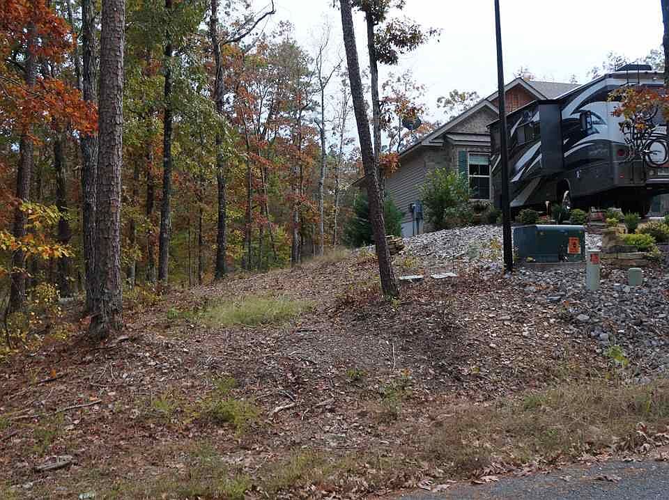 2nd image of 27 Illescas Way