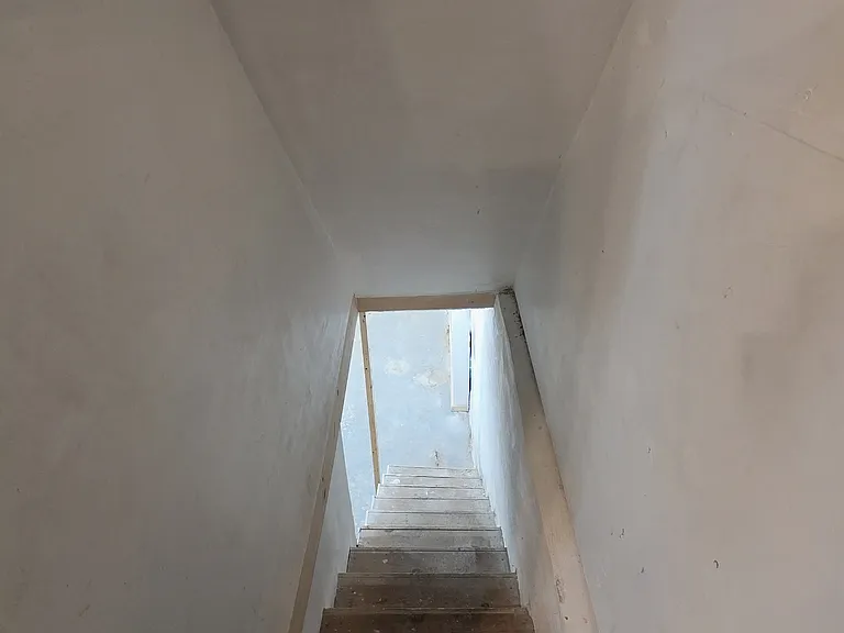 1864 N Uber St — Photo 10