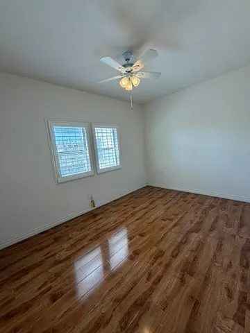 839 N Alexandria Ave — Photo 36