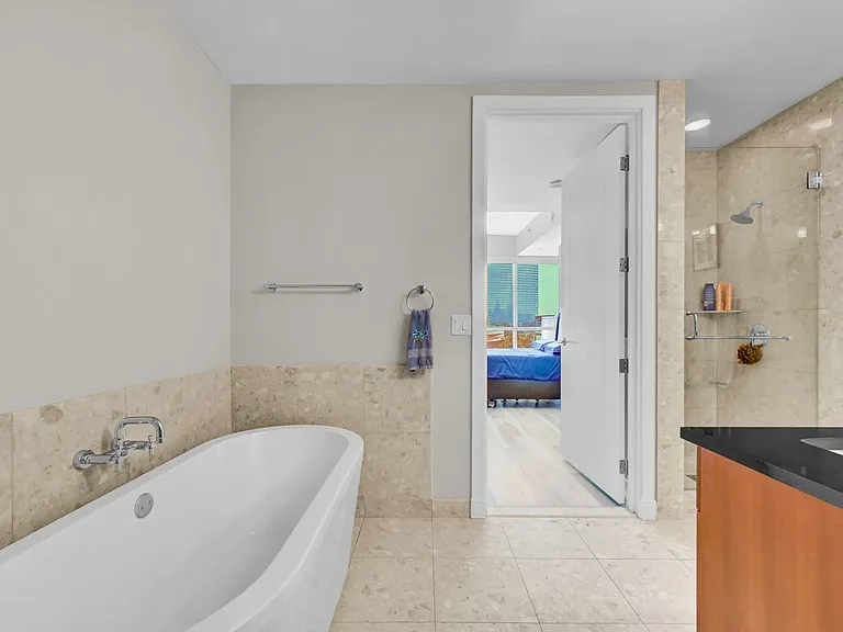 4525 Dean Martin Dr #1101 — Photo 21