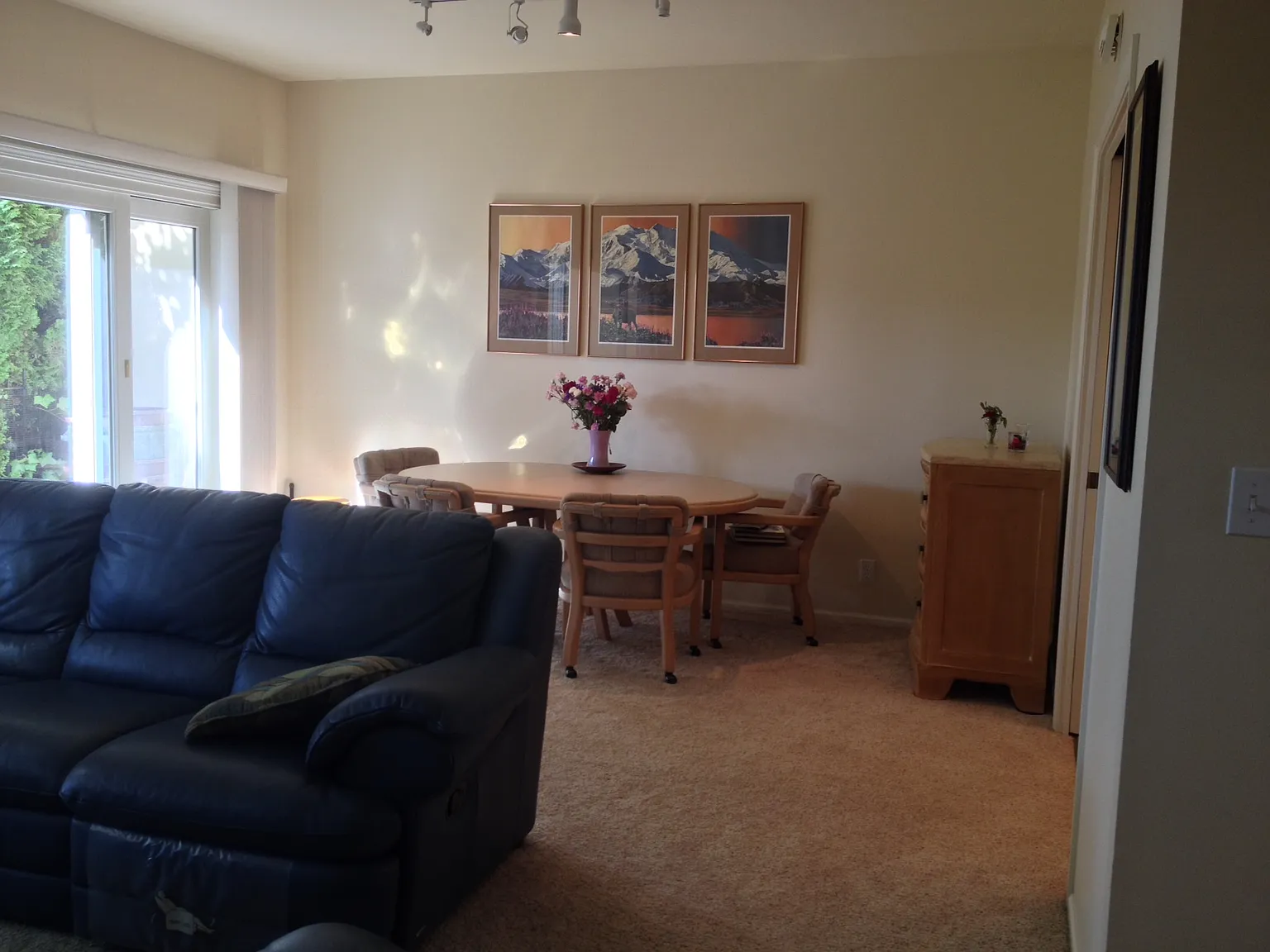 1 bed, 1.5 bath, 1500 sqft, $2,200 — Photo 3
