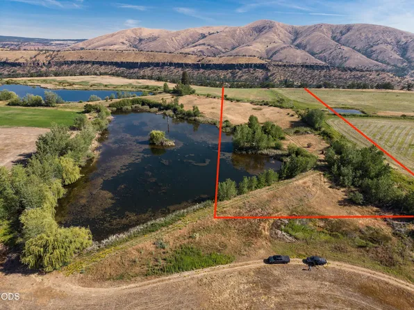 Wamic Market Rd, Wamic, OR 97063