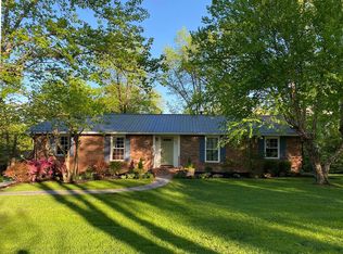 809 Woodland Dr, Maysville, KY 41056
