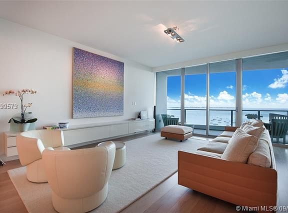 3rd image of 2627 Bayshore Dr APT 2003