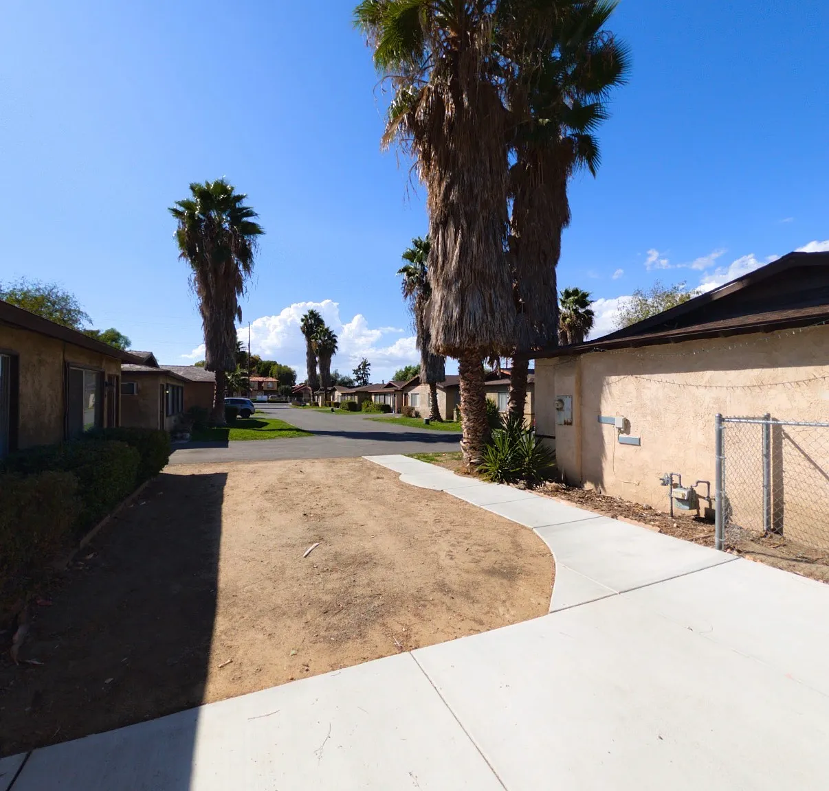 Hemet - 150 — Photo 3