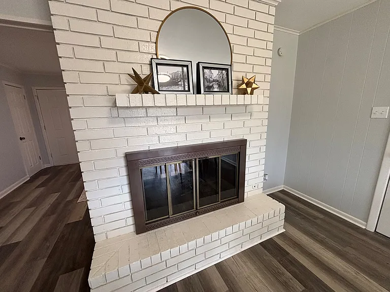3506 Robinhood Ln — Photo 7