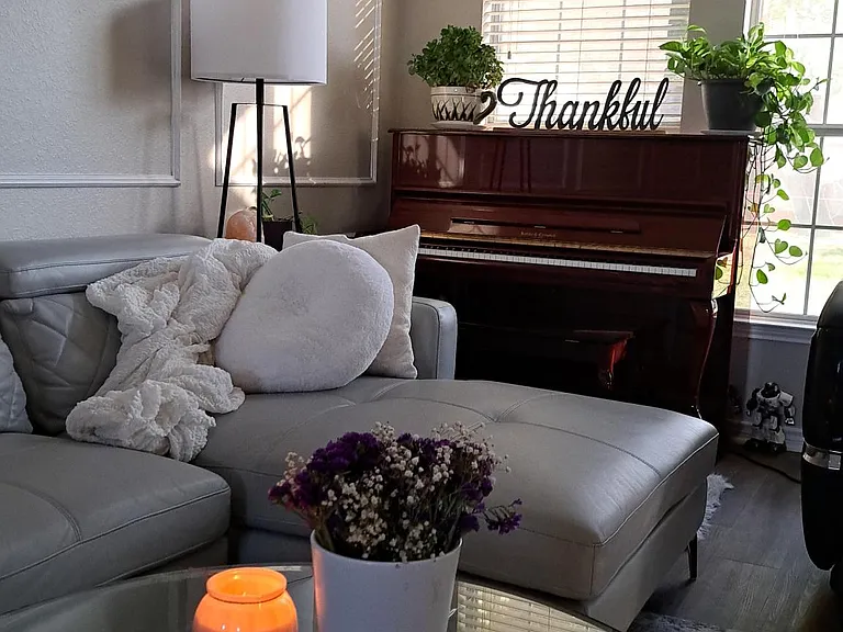 2102 Mikasa Ct — Photo 20