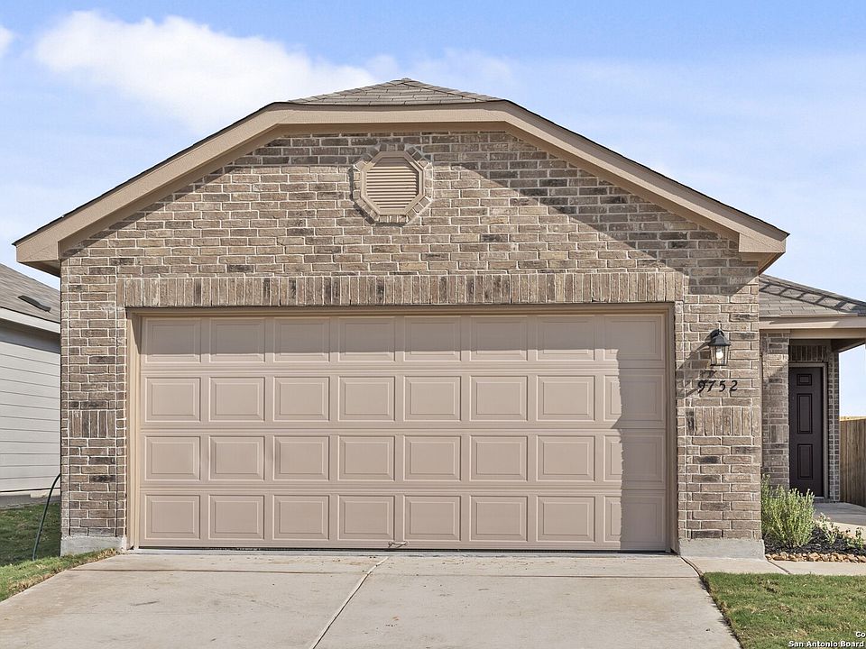 1st image of 9752 Ebony Place
