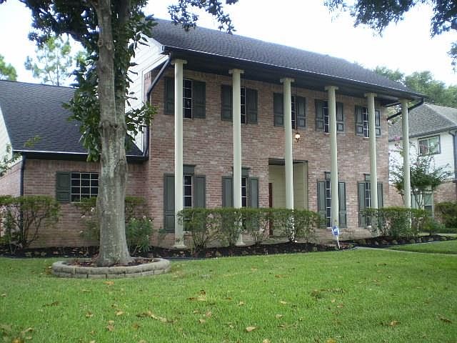 1st image of 1106 Horseshoe Dr