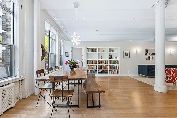 Sold by RHI Group | media 5