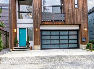 309 24th Ave E, Seattle, WA 98112