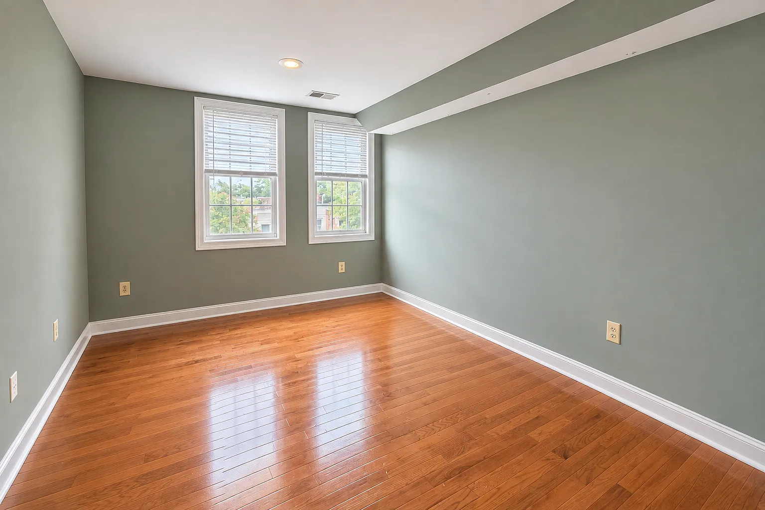 2251 12th Street Northwest, Unit 9 — Photo 3