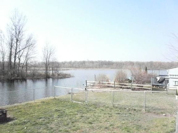 4th image of 25212 Aqua Dr