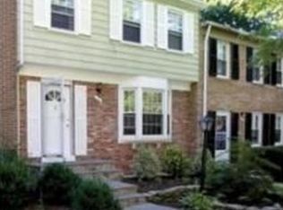12 Ingleside Ct, Rockville, MD