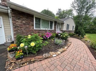 1688 Valley View Rd, Martinsville, NJ 08836