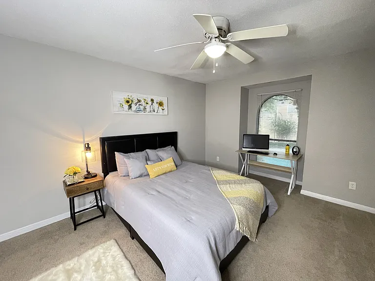 The Park @ Live Oak Apartments — Photo 49