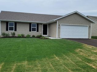 2190 Ridge Ave, Machesney Park, IL 61115