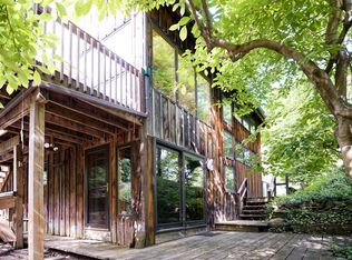 16 Garnsey Rd, Rexford, NY 12148