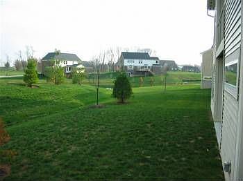 2nd image of 2564 Saint Charles Cir