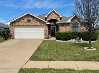 212 Arrowhead Dr, Burleson, TX 76028