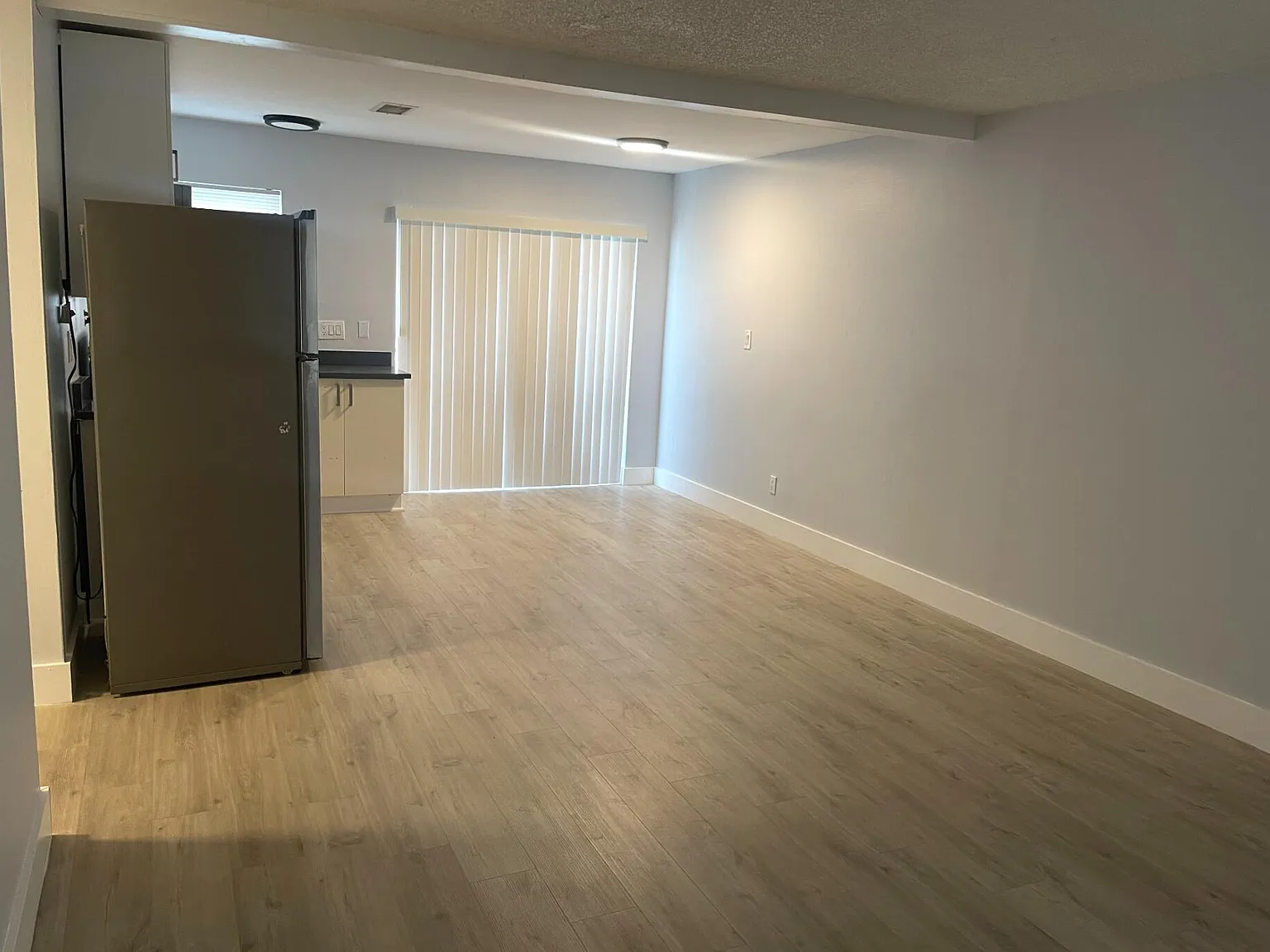 2 bed, 2.0 bath, 900 sqft, $1,895 — Photo 4