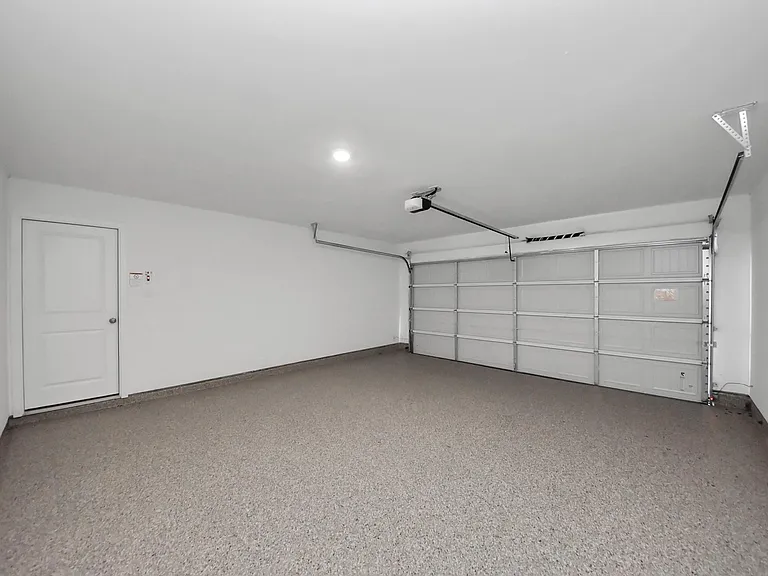 10411 Birds Nest Dr — Photo 41