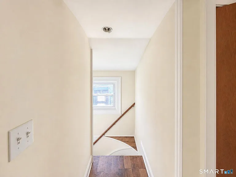26 Compton St #2 — Photo 3