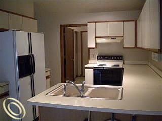 3rd image of 19072 Fortuna Dr S