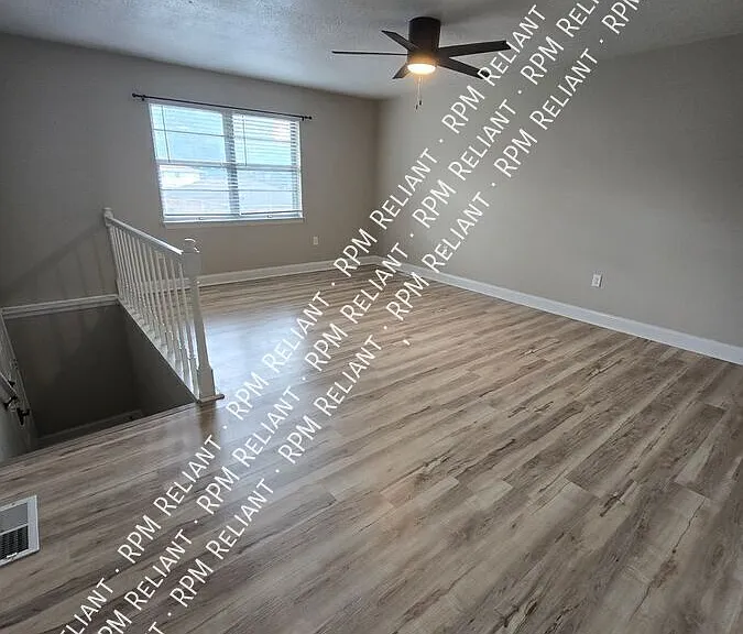 722 Pear Tree Cir #722 PEAR TREE CIR — Photo 3