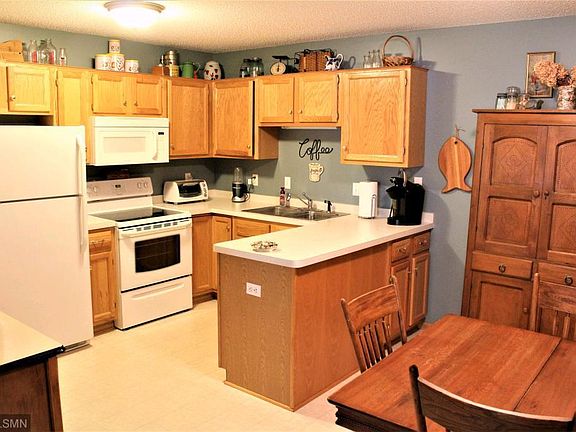 4th image of 7943 Forest Blvd APT J